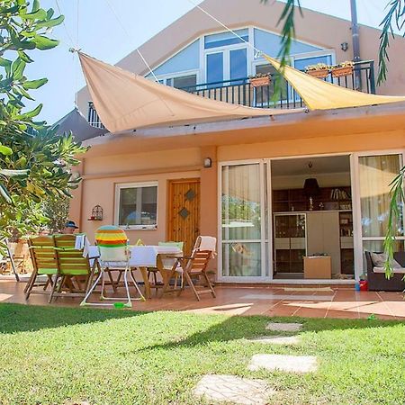 Villa Gerani Gerani  Exteriér fotografie